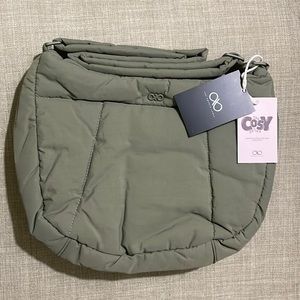 The Sophia Label Cosy Puffy Crossbag in Pine